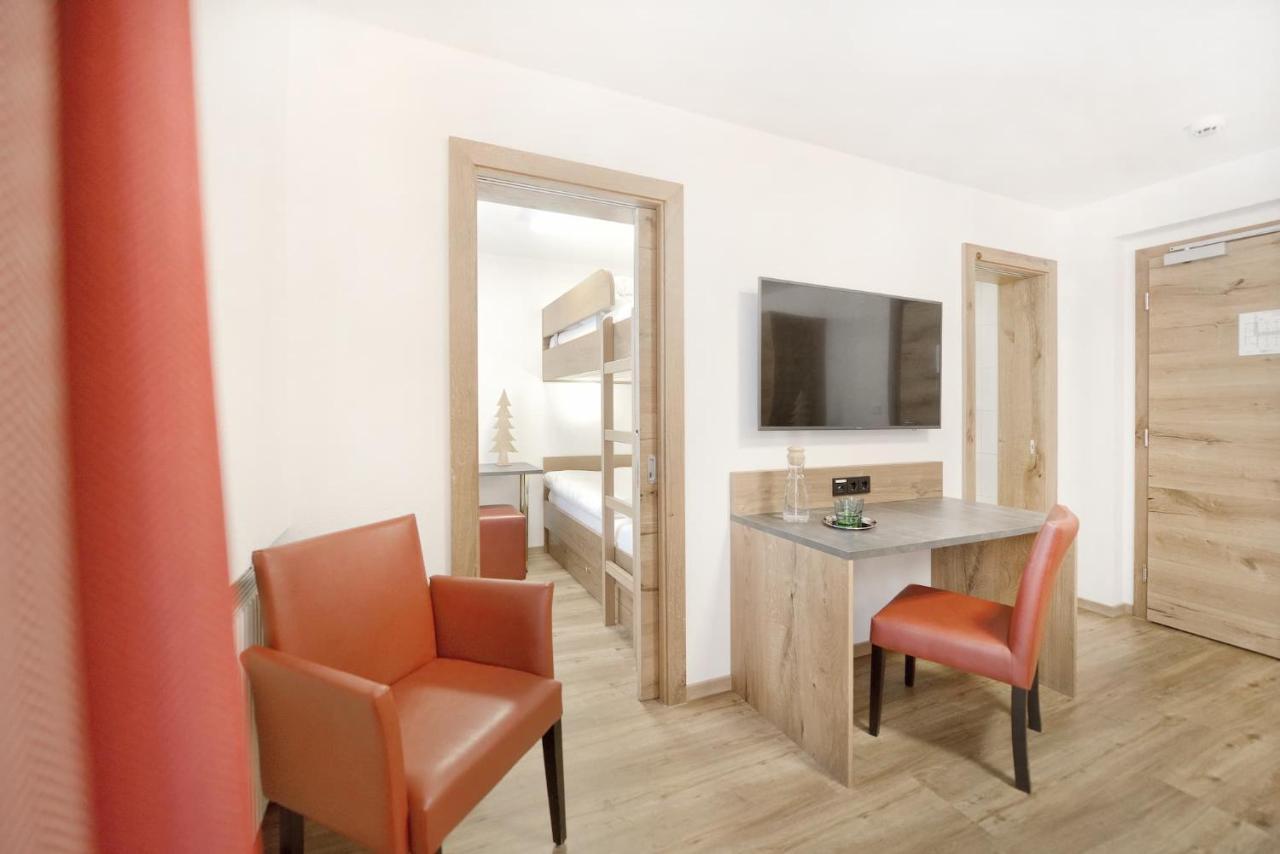 Hotel Alpina Superior Pettneu am Arlberg Zewnętrze zdjęcie