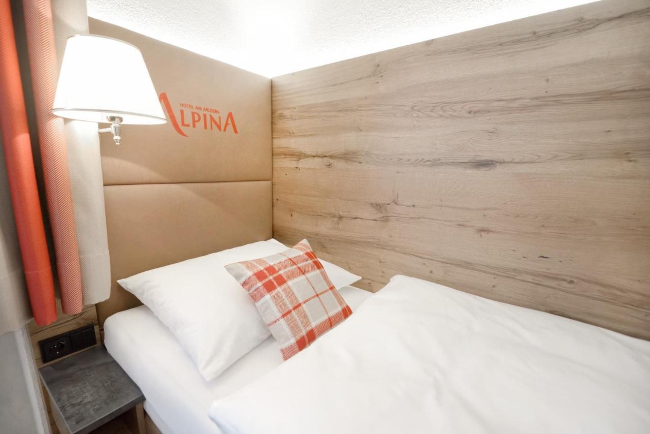 Hotel Alpina Superior Pettneu am Arlberg Zewnętrze zdjęcie