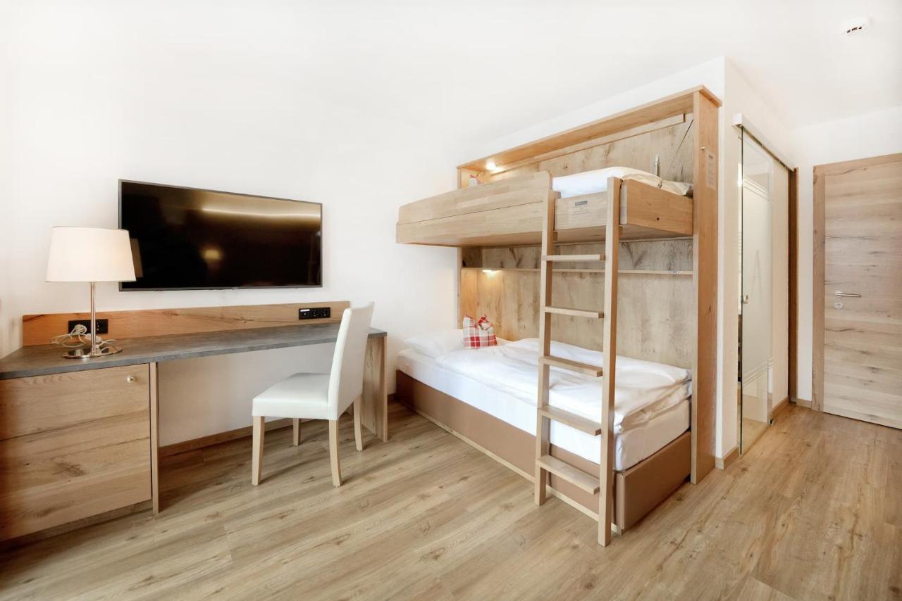 Hotel Alpina Superior Pettneu am Arlberg Zewnętrze zdjęcie